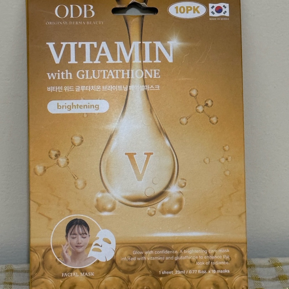 ❤️SOLD❤️Korean Skin Care Brightening Vitamin with Glutathione Facial Mask 10pcs